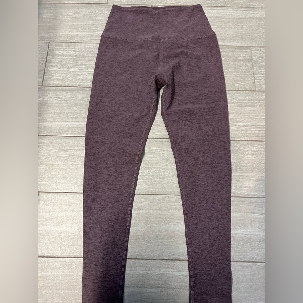 NWOT Beyond Yoga Leggings